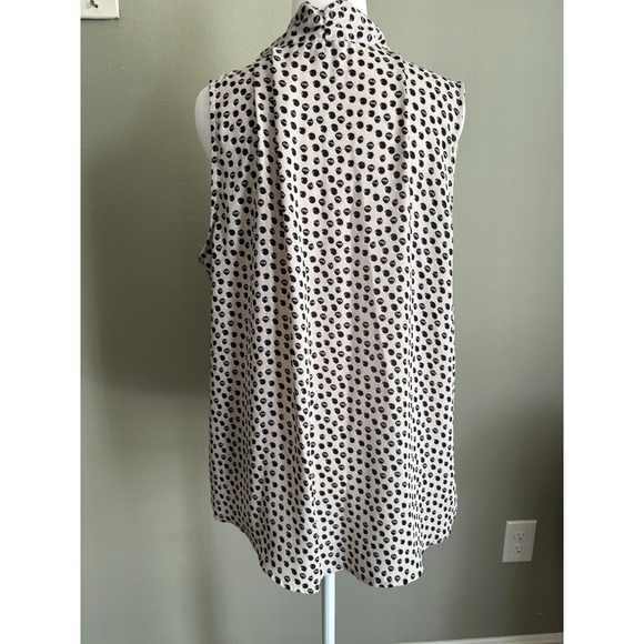 Adrianna Papell Womens Beige Black Polka Dot Sleeveless V-Neck Blouse Top XL - Picture 2 of 13